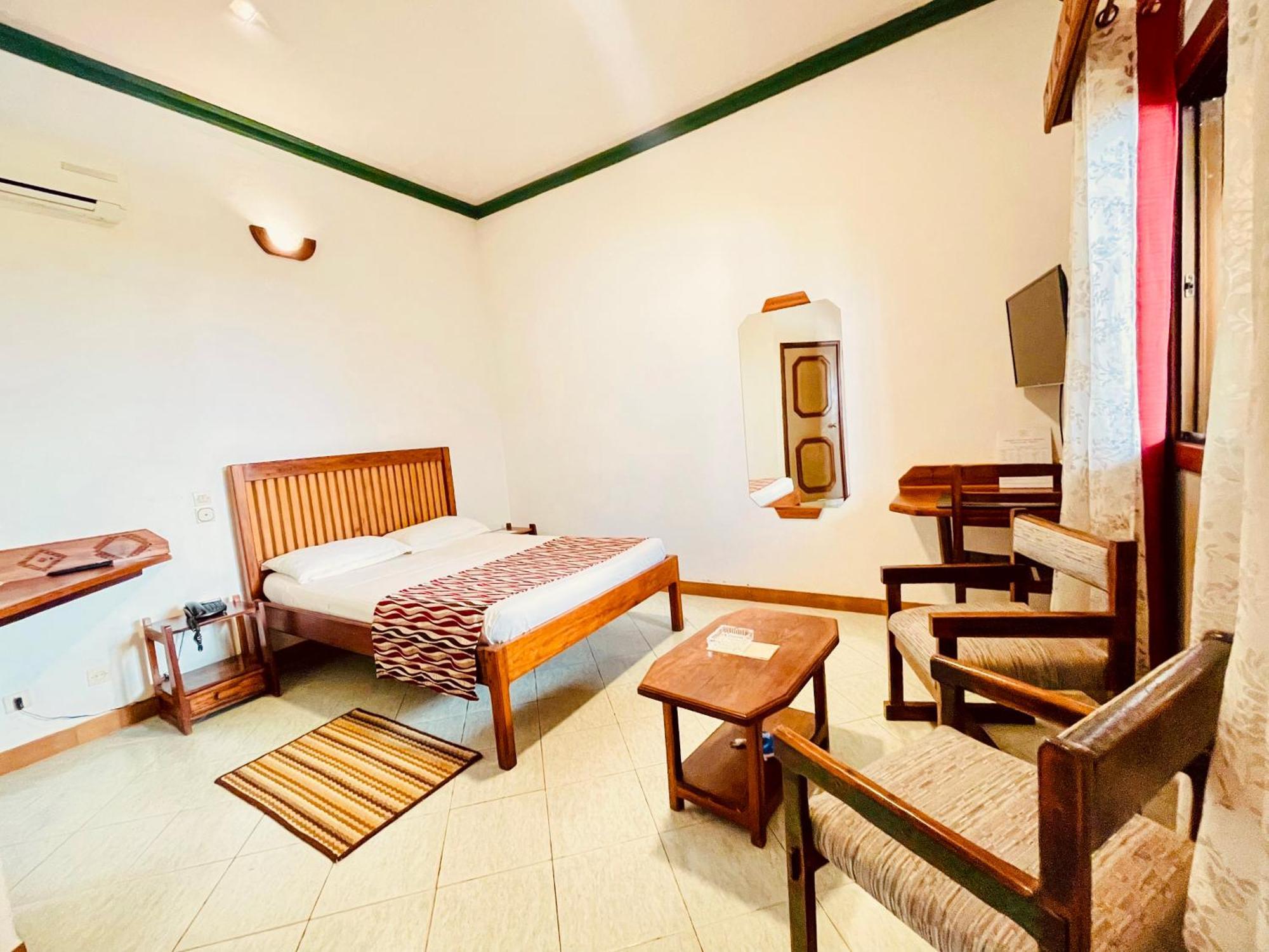 Hotel Le Nouvel Eden Toliara Exteriér fotografie